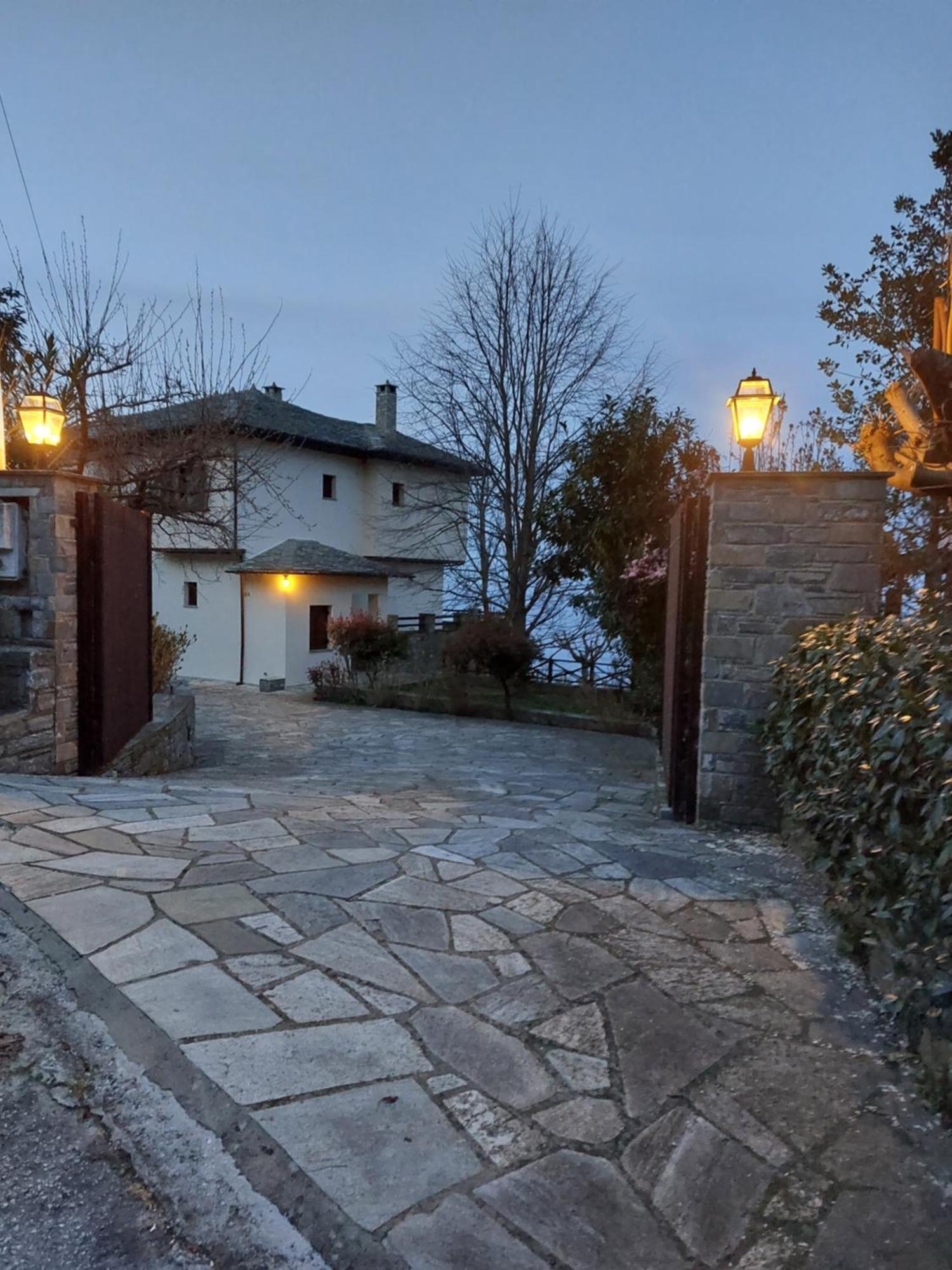 Θαλλώ Luxurious Villa Цагкарада Номер фото